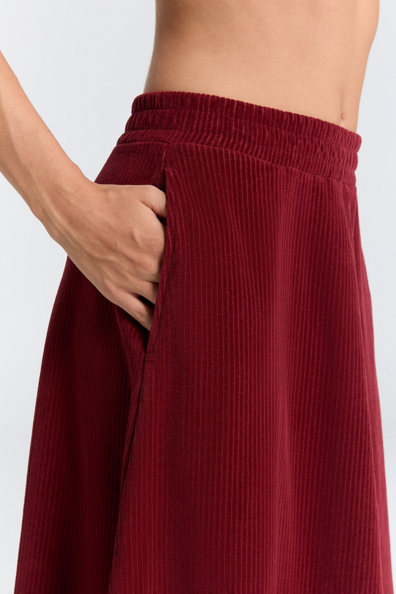 1422-030 | Damen Cord Rock - Bordeaux