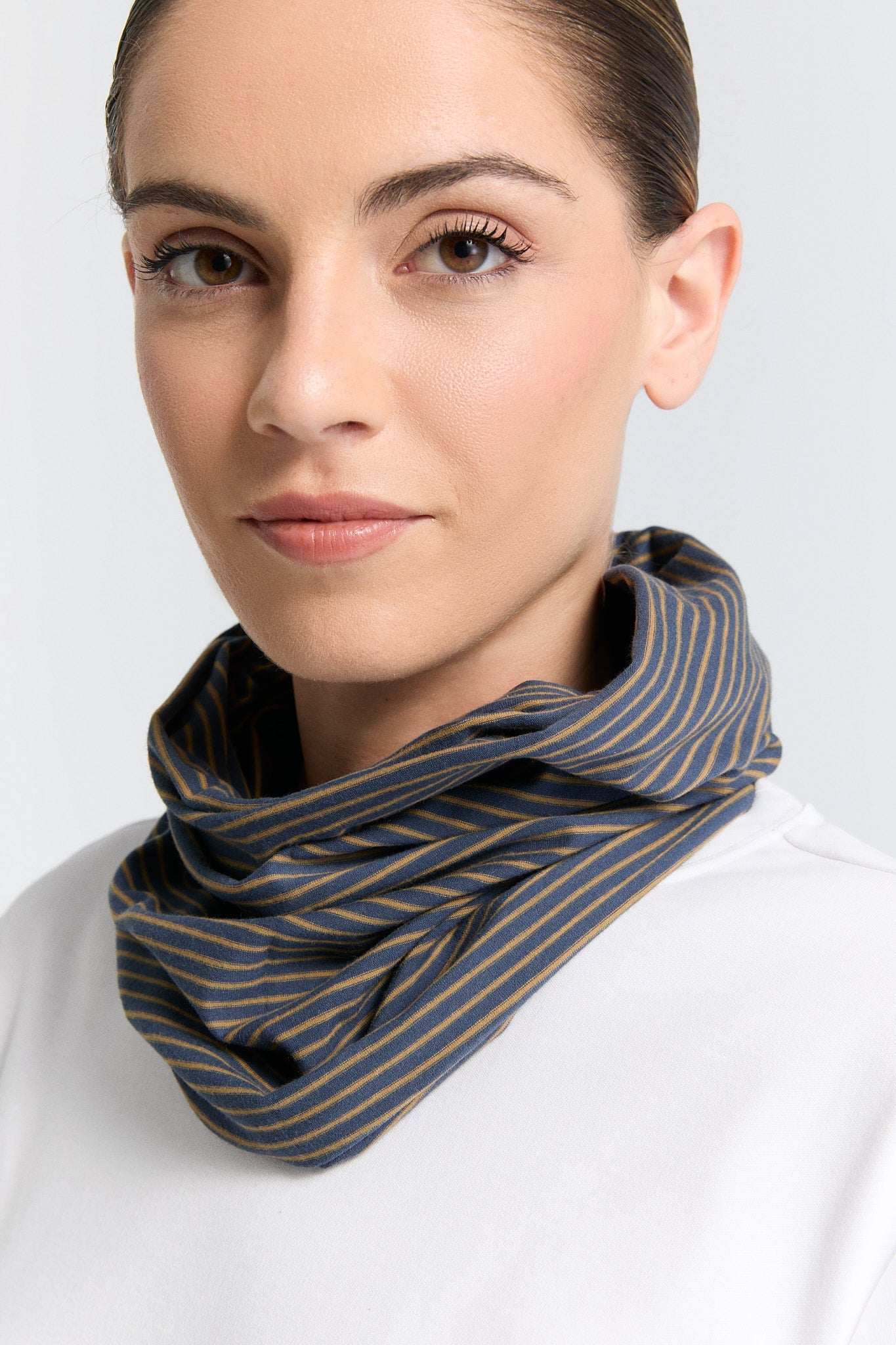 9625-055 | Unisex Schlauchschal - Indigo-ingwer