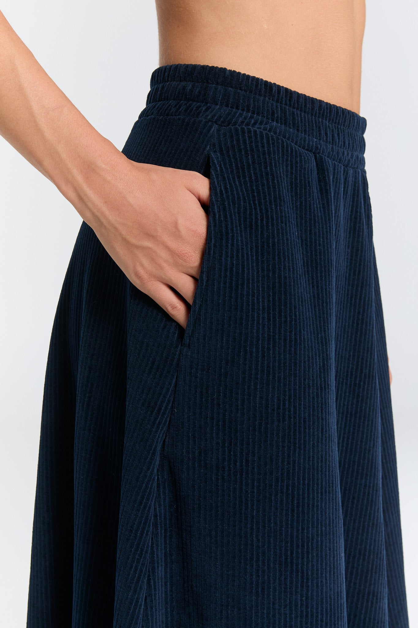 1422-045 | Damen Cord Rock - Nachtblau