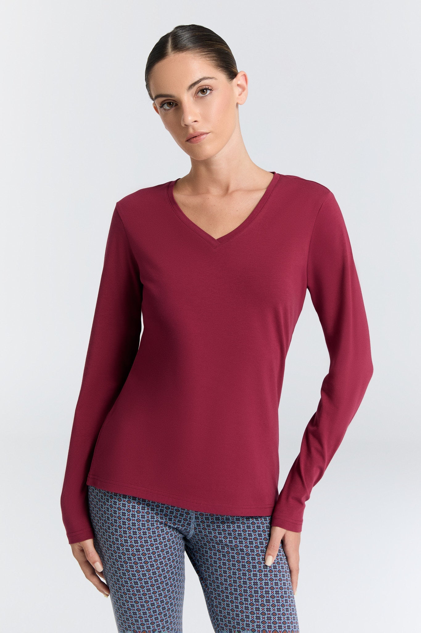 4413-069 | Damen V-Neck Langarmshirt - Rosarot